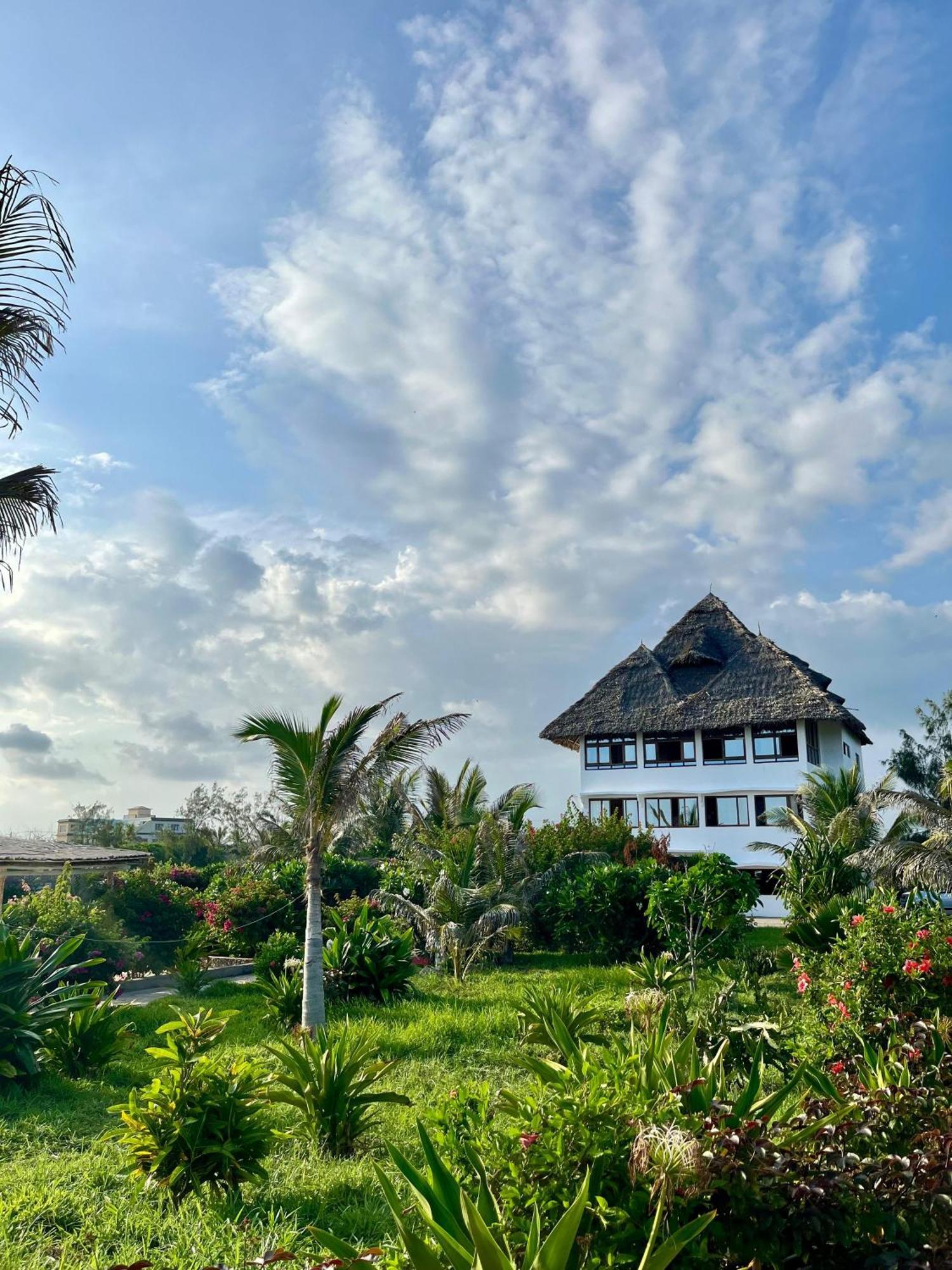 Maua Room At Lulu Beach Watamu Exterior photo